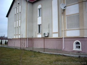 дом в с.Креничи,  1121 кв.м.,  30 соток #717226