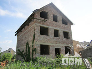 Кирпичный дом  м-н Широкий #709886