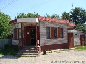 >Продам на трассе Харьков-Печенеги в Чугуевском р-не магазин,  2002 г.п. #706815