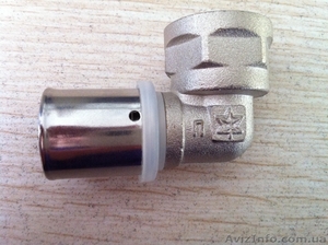 Металлопластиковые трубы и латунные фитинги обжимные (прессовые) ,  резьбовые #723187