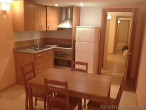 Сдаю посуточно 3х.комнатную квартиру в Барселоне  #717008