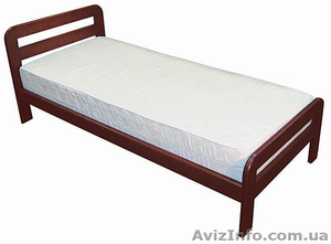 Детская деревянная кровать 