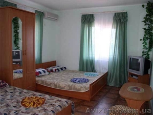 Отдых в Крыму,  эллинг на берегу моря Катран #737355