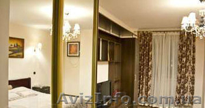 Сдам долгосрочно 2-х комн. квартиру в кирпичном доме возле метро #745791