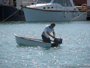 Новую стеклопластиковую лодку Ёрш 275,  доставка по Украине бесплатно. #732722