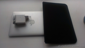 Продам Apple MacBook Air 11