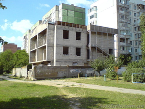 3-х этажное здание  #752139