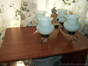 Люстра на 4 плафона б/у #759191