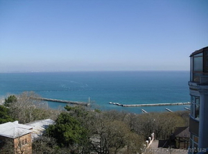 Продам  4-х  ком. кв. в жк 'КАРКАШАДЗЕ'/пер. Кирпичный #778645