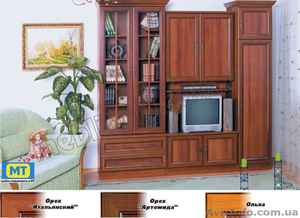 Простая,  уютная стенка выполнена в романтическом стиле #774598