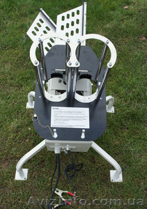 Метательная машинка электрическая Знаток С #766014