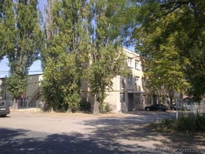 Продается административно-производственное здание,  3 этажа,  1470 кв.м #775936