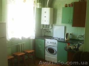 Классная квартира с ремонтом и гаражем по ул. Грушевского #779933