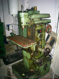 Фрезерний широкоуніверсальний інструментальний 675 #800725