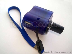 Портативное ручное экстренное зарядное динамо с USB и фонариком #790798