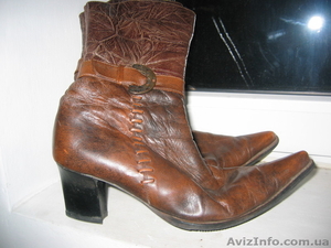 ПРОДАМ сапоги кожаные (Италия) коричневые,  39 размер  #800705