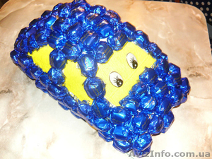 Автомобиль из конфет #799960