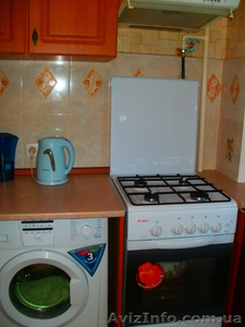 Сдам однокомнатную квартиру.  5 мин. Пешком от м.Черниговская. Ул.Братиславсая 1 #792317