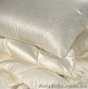 Предновогодняя распродажа подушек,  одеял,  наматрасников #813426