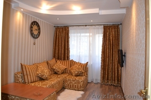 Посуточно СУПЕР 2 ком кв возле Центра #810048