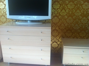 Мебель 3 тумбы,  комод,  стол с зеркалом (парфюмерный,  ученический). Польша. #825974