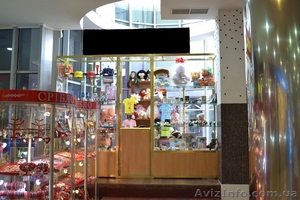Продам торговую витрину в хорошем состоянии. Срочно #824328