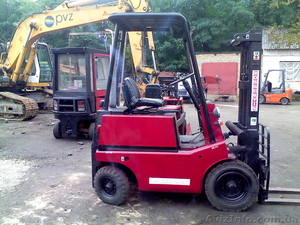 Погрузчик Desta DVHM 1622. Грузоподъемность 1, 6 т,  1994-1996 гг. Дизел #678279