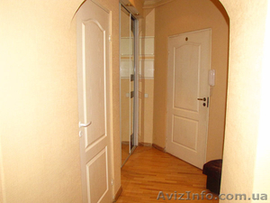 сдаётся 3х комнатная квартира на Печерске #815923