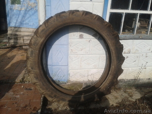 Продам резину и диски МТЗ-80,  ЮМЗ-6 #848840