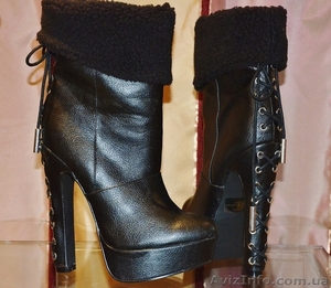 Ботильоны Victoria's Secret (черные)/Corset-Back Platform Bootie,  р.36 #847976