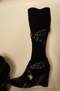 Сапоги женские осенние 37 размерзамша,  внутри кожа, на танкетке #857881