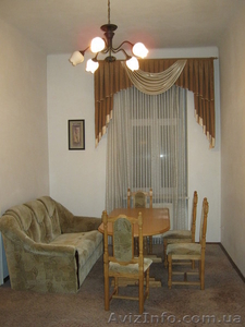 Посуточно аренда 3-х комнатная квартира  в пяти минутах около вокзала #858756