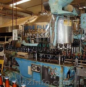 оборудование винзавода линия розлива вина шампанского водки пива воды. #844681