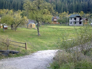 Карпаты,  Яремче - 25 соток продам,  фасад,  стр-во,  по 3500 у.е. за сотку #867394