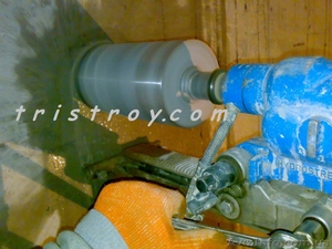 Сверление в бетоне. Алмазное сверление отверстий. Киев. Сверление под вытяжку.  #884508