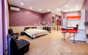 Новая уютная квартира-студия  Аркадии посуточно #888949