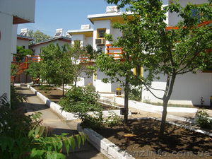 Действующая база отдыха в Затоке #886013