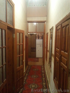 Сдам 3х комнатную в центре без посредников #877770