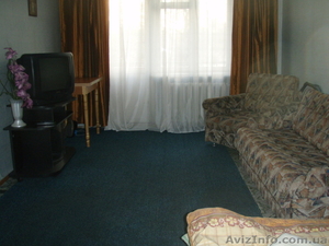 Посуточно,  почасово,  на неделю сдам 1-комнатную квартиру на пр.Кирова #886930