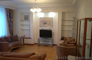 Сдам 3 к квартиру на Бульваре! #898090