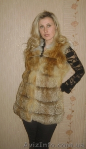 Продам кожи,  жилетки и шапки из лисы опт и розница #902627