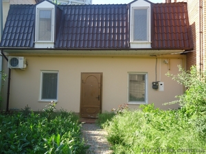 сдам посуточно свой домик на франц бульв у моря   #896508