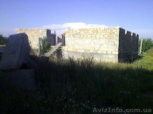 продам  участок  с начатым  строением #902511