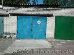 Продам капитальный гараж в кооперативе 