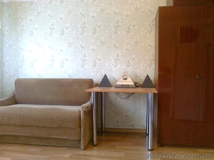 Сдам отличную 1-комн. кв-ру на 6-ст. Б.Фонтана,  300 грн/сутки,  свою. #905065