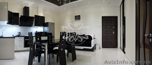 Посуточно 3-х комнатная  квартира  в Жемчужине     #899549