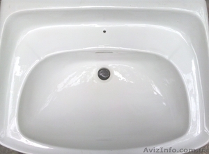 Раковина керамическая,  новая,  производство Чехословакия #919236