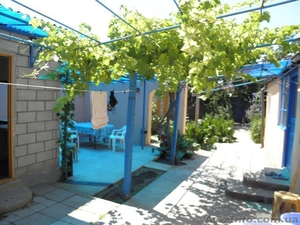 Сдается жилье в Крыму,  недорого,  с. Песчаное #918126