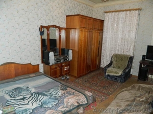 Продам 2 х к. кв. в Солоницевке,  10 мин. на маршрутке от м. Холодная Гора #918217