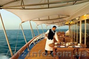 Официант бара на круизный лайнер. Курсы,  обучение официантов для работы на судне #912676